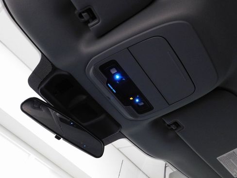 Used 2023 Ford F150 XLT w/ XTR Package image 64