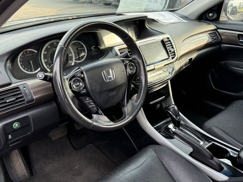 Used 2017 Honda Accord EX-L image 21