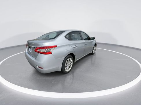 Used 2015 Nissan Sentra S FWD image 8