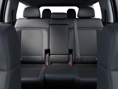 New 2026 Hyundai Santa Fe SE image 15