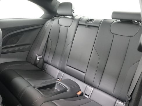 Used 2025 BMW 230i xDrive Coupe w/ Premium Package AWD/4WD image 32