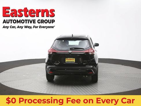 Used 2023 Nissan Kicks SV FWD image 35