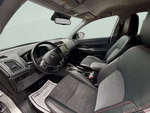 Used 2022 Mitsubishi Outlander Sport SE image 37