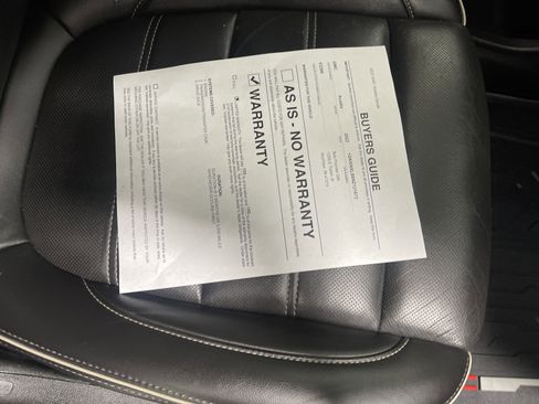 Used 2022 GMC Acadia Denali w/ Denali Ultimate Package image 27