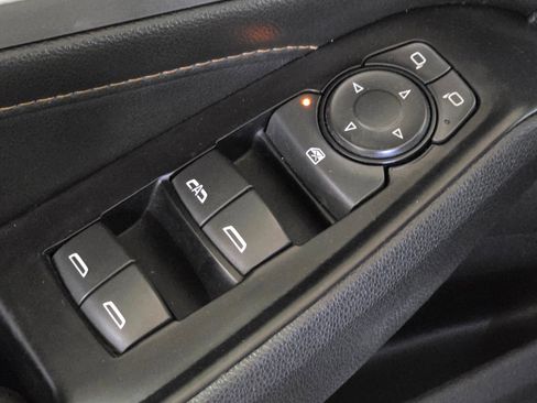 Used 2018 Chevrolet Traverse LT FWD image 22