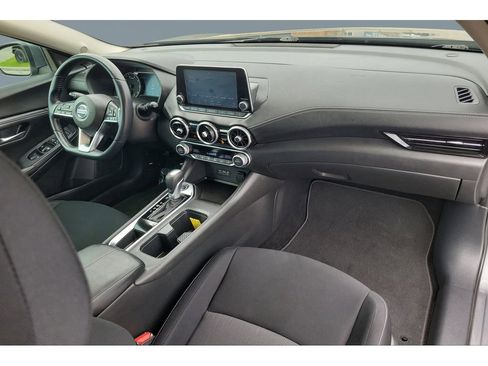 Used 2020 Nissan Sentra SV image 20