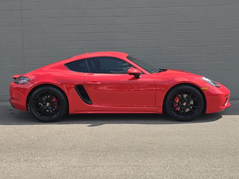 Certified 2024 Porsche 718 Cayman S RWD image 14