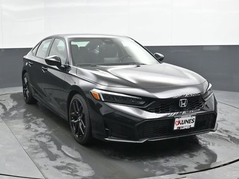 New 2026 Honda Civic Sport image 4