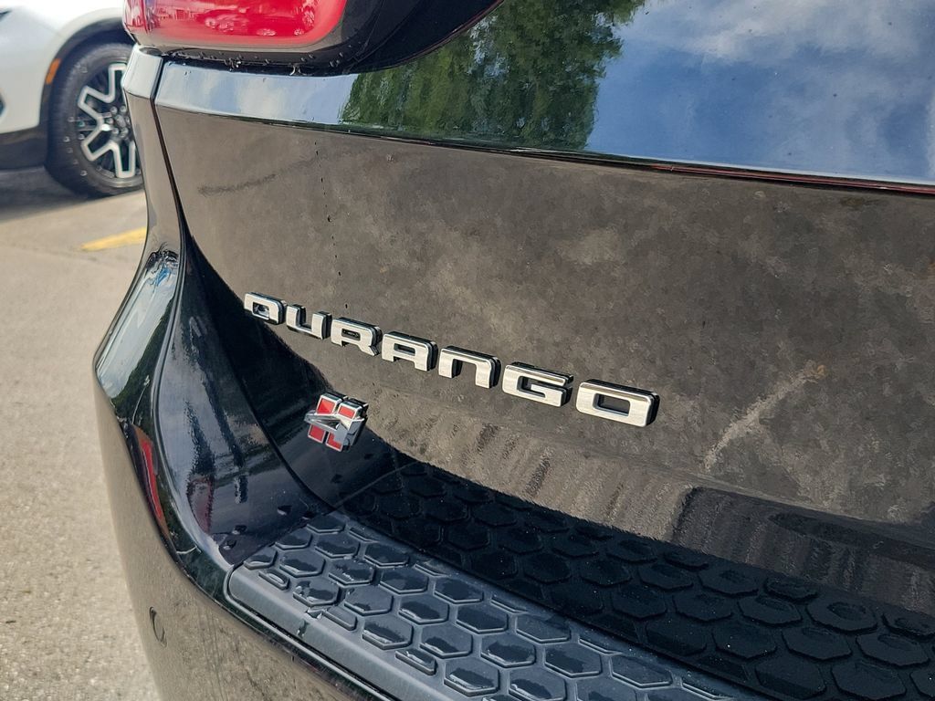 Used 2024 Dodge Durango GT AWD/4WD image 9