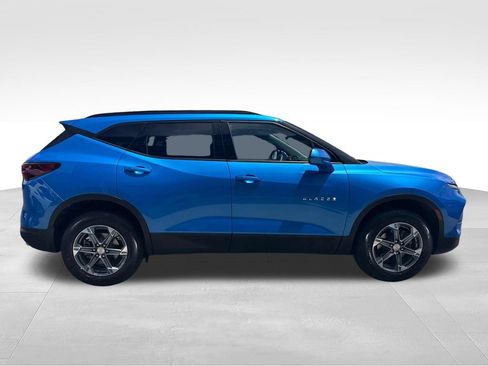 Used 2024 Chevrolet Blazer LT w/ Convenience Package FWD image 15