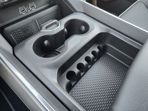 New 2026 RAM 1500 Laramie w/ Sport Appearance Package image 17