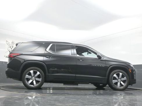 Used 2023 Chevrolet Traverse LT w/ LT Premium Package image 54