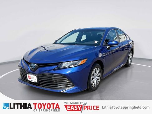 Certified 2018 Toyota Camry LE w/ Audio Package FWD image 1