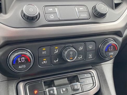 Used 2021 GMC Acadia AT4 w/ Trailering Package AWD/4WD image 18
