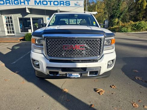Used 2015 GMC Sierra 3500 Denali image 9