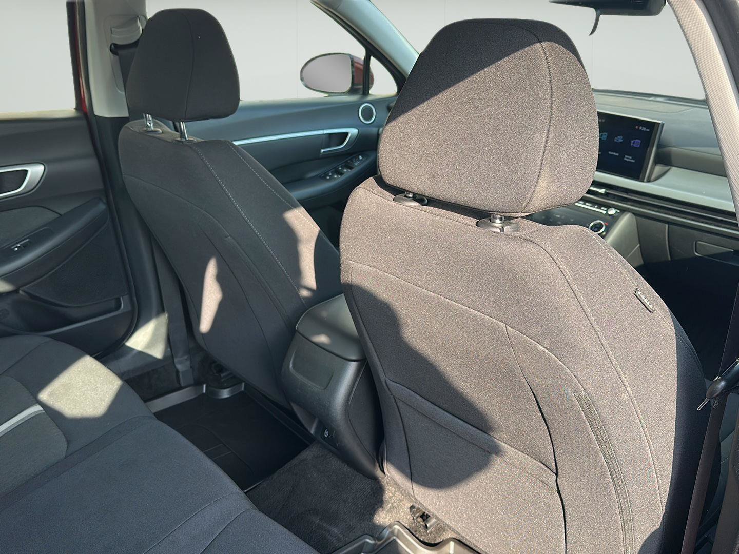 Used 2025 Hyundai Sonata SEL FWD image 23
