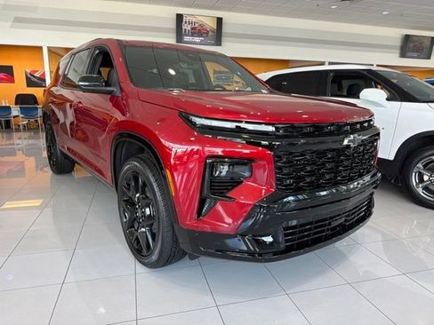 New 2026 Chevrolet Traverse RS w/ LPO, Floor Liner Package AWD/4WD image 1