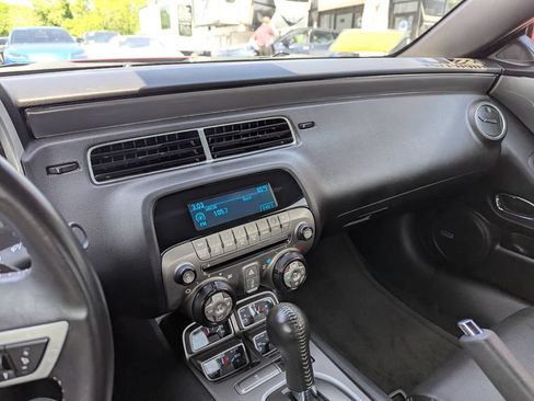 Used 2010 Chevrolet Camaro SS w/ LPO, Ground Effects Package RWD image 20