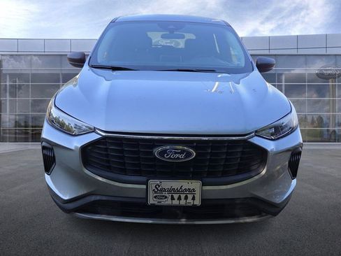 Used 2024 Ford Escape Active FWD image 3