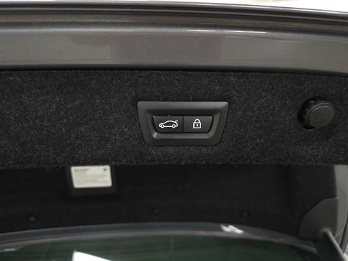 Used 2023 BMW 540i xDrive w/ M Sport Package AWD/4WD image 10