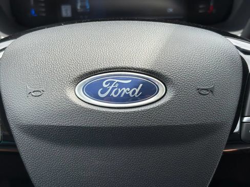 Used 2023 Ford Escape Active w/ Tech Pack #1 AWD/4WD image 33
