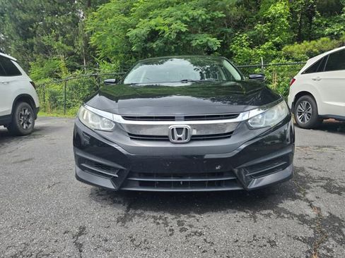 Used 2018 Honda Civic LX image 2