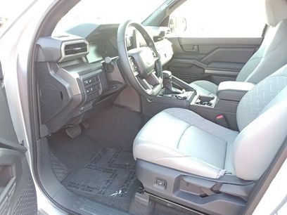 New 2025 Toyota Tacoma SR5