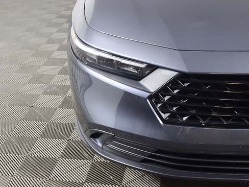 Used 2023 Honda Accord EX image 12