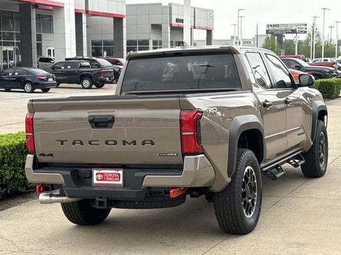 New 2026 Toyota Tacoma TRD Off-Road image 4