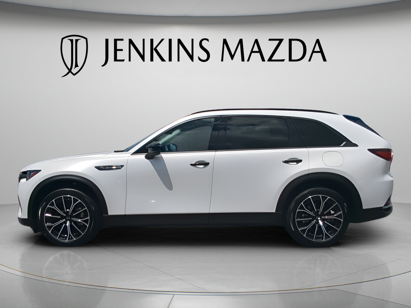 Certified 2025 MAZDA CX-70 Plug-In Hybrid w/ Premium Pkg AWD/4WD image 6