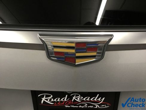 Used 2017 Cadillac Escalade Luxury image 14