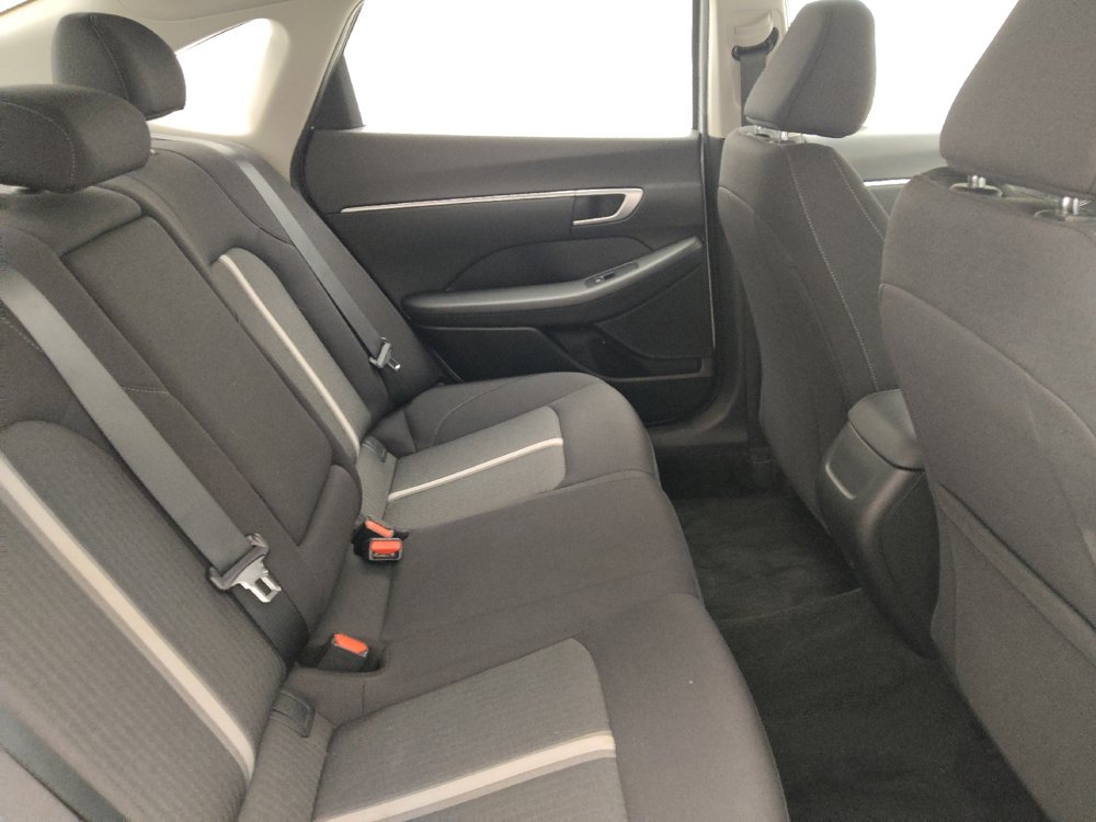 Used 2025 Hyundai Sonata SEL FWD image 19