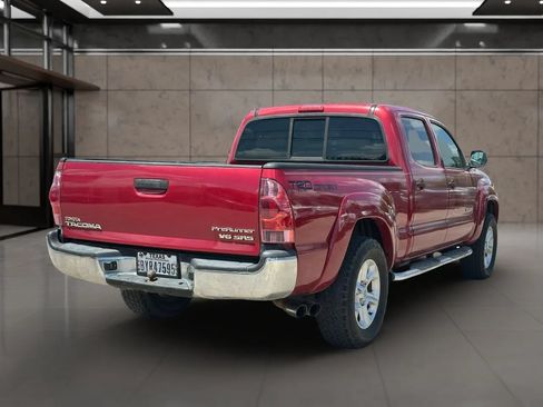 Used 2005 Toyota Tacoma PreRunner RWD image 12