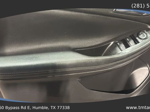 Used 2021 Buick Encore GX Preferred w/ Cold Weather Comfort Package FWD image 15