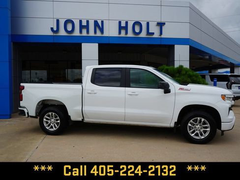 Used 2023 Chevrolet Silverado 1500 RST w/ Convenience Package II AWD/4WD image 8