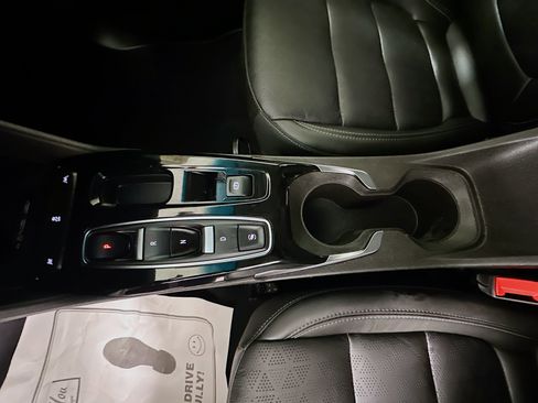 Used 2023 Chevrolet Bolt LT w/ Infotainment Package image 22