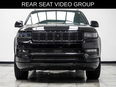 Used 2023 Jeep Grand Wagoneer Series III w/ Rear Seat Video Group 1 AWD/4WD image 7