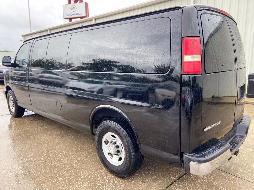 Used 2012 Chevrolet Express 3500 LT w/ LT Preferred Equipment Group RWD image 3