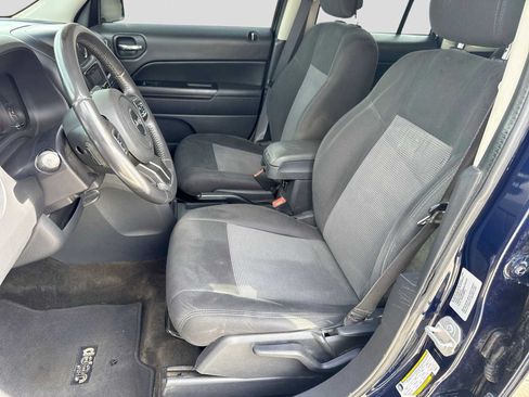 Used 2015 Jeep Patriot Latitude AWD/4WD image 15