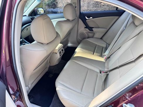 Used 2011 Acura TSX Sedan image 10