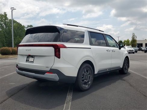 New 2026 Kia Carnival EX image 4