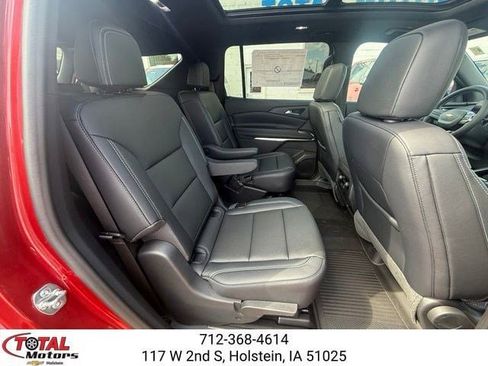 New 2026 Chevrolet Traverse LT w/ Sun and Wheel Package AWD/4WD image 13