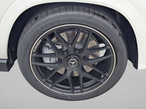 New 2026 Mercedes-Benz GLE 53 AMG 4MATIC Coupe image 9