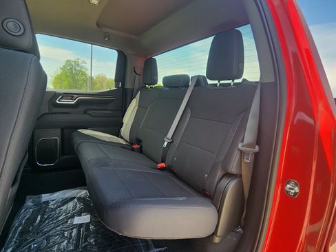 New 2026 Chevrolet Silverado 1500 LT AWD/4WD image 18