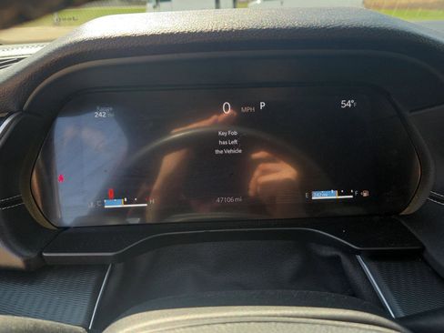 Used 2025 Jeep Grand Cherokee Altitude image 30