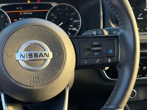 Certified 2021 Nissan Rogue SL w/ Premium Package image 17