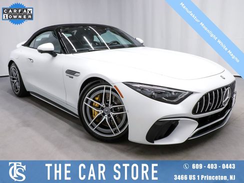 Used 2023 Mercedes-Benz SL 63 AMG 4MATIC image 1