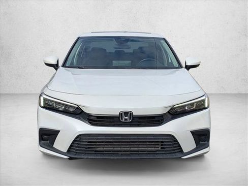 Used 2022 Honda Civic EX image 2