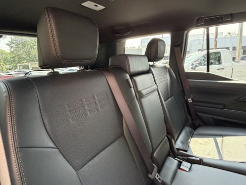 Used 2025 Lexus GX 550 AWD/4WD image 42