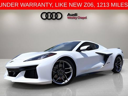 Used 2025 Chevrolet Corvette Z06 RWD image 1
